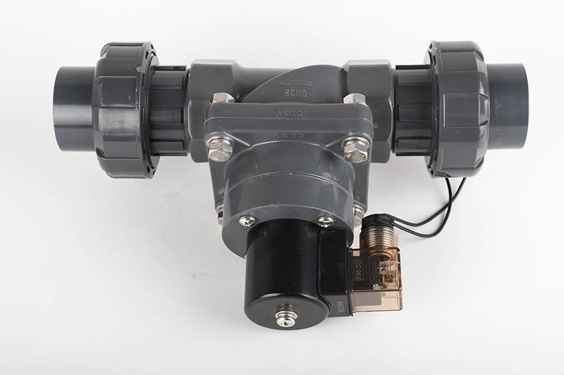 龙胜UPVC电磁阀双由令